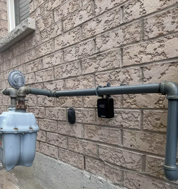 1181 Stire ST #Bsmt, Oshawa, ON L1K 0G6