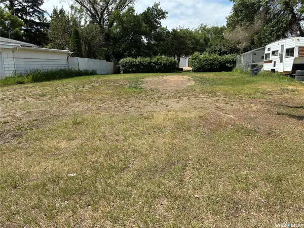 613 P AVENUE N, Saskatoon, SK S7L 2W1