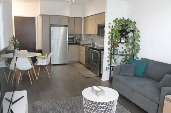 55 Speers RD #1513, Oakville, ON L6K 3R6