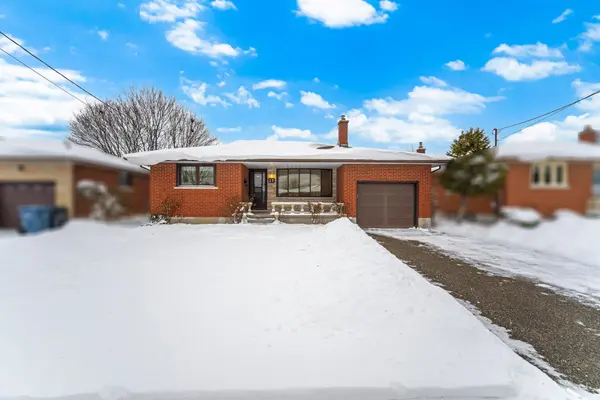 27 Palermo CRES W, Guelph, ON N1E 2J8