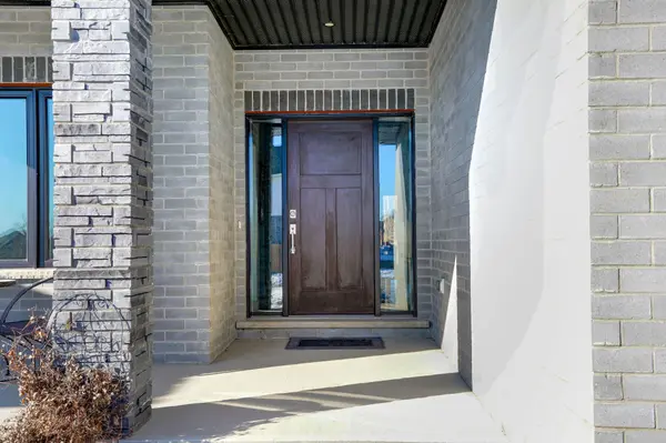 110 Stuart AVE, Lucan Biddulph, ON N0M 2J0