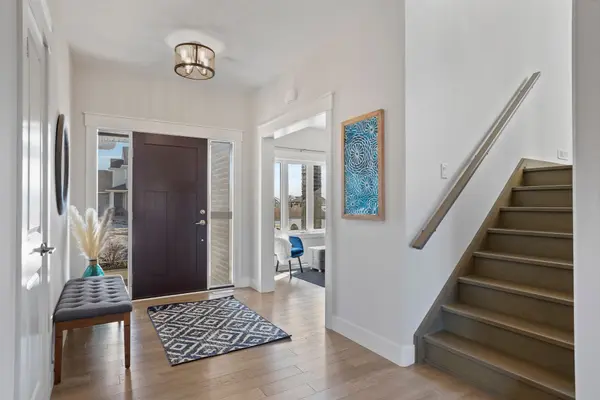 110 Stuart AVE, Lucan Biddulph, ON N0M 2J0