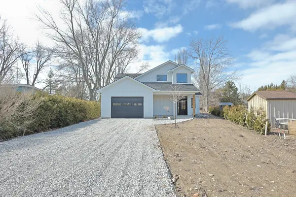 72623 Stanley ST, Bluewater, ON N0M 2T0