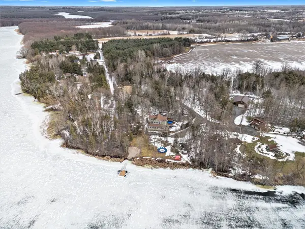 393 & 399 Gold Creek RD, Drummond/north Elmsley, ON K0G 1K0