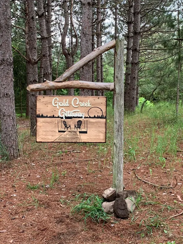 393 & 399 Gold Creek RD, Drummond/north Elmsley, ON K0G 1K0