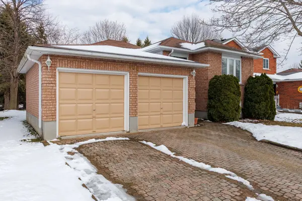 154 Carroll CRES, Cobourg, ON K9A 5K6