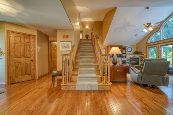 5 Whispering Pine LN, Tillsonburg, ON N4G 5V4