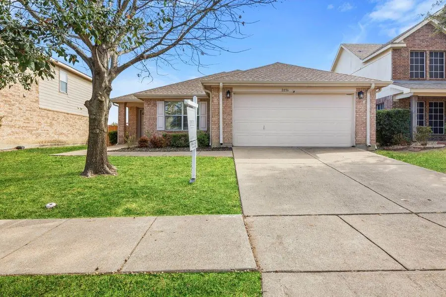 2036 Moonlight Trail, Heartland, TX 75126