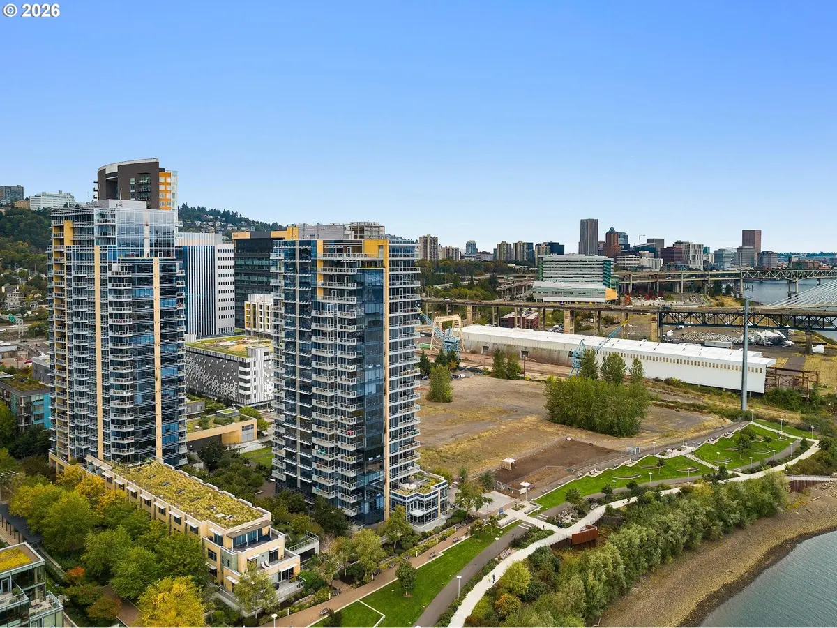 3570 S RIVER PKWY #1303, Portland, OR 97239