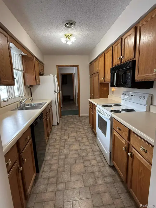 881 Amber DR, Bad Axe, MI 48413