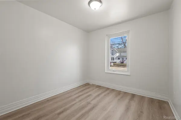 119 Cadillac ST, Pontiac, MI 48342