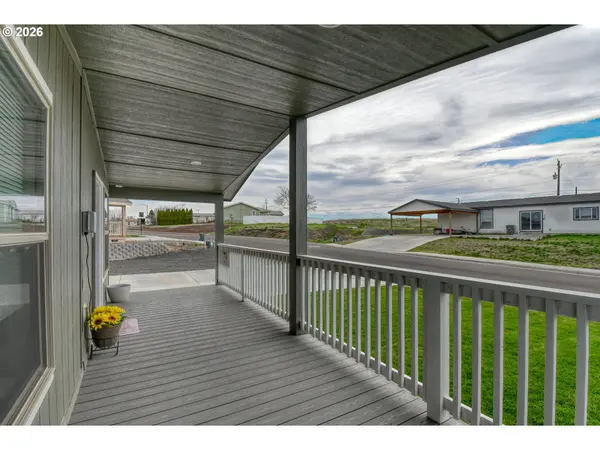 3027 SW Terrace DR, Pendleton, OR 97801