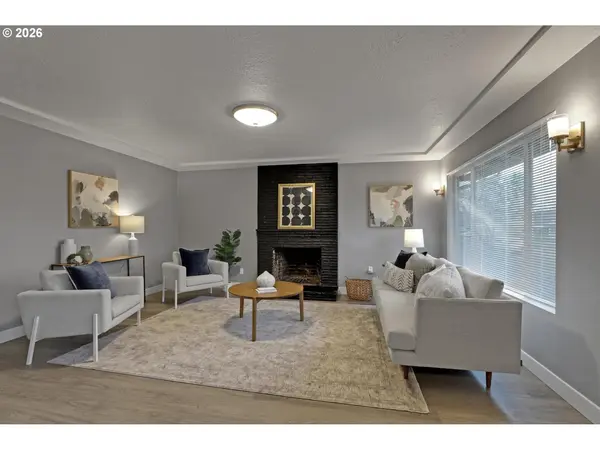 12001 NE MORRIS ST, Portland, OR 97220