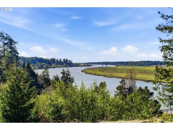 88362 PEDERSON DR, Bandon, OR 97411