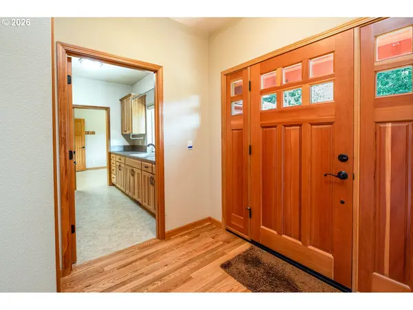 4564 S KINGS VALLEY HWY, Dallas, OR 97338