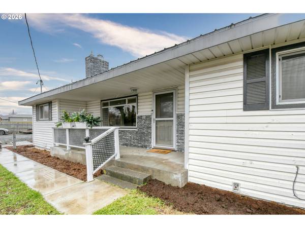 1390 W ORCHARD AVE, Hermiston, OR 97838