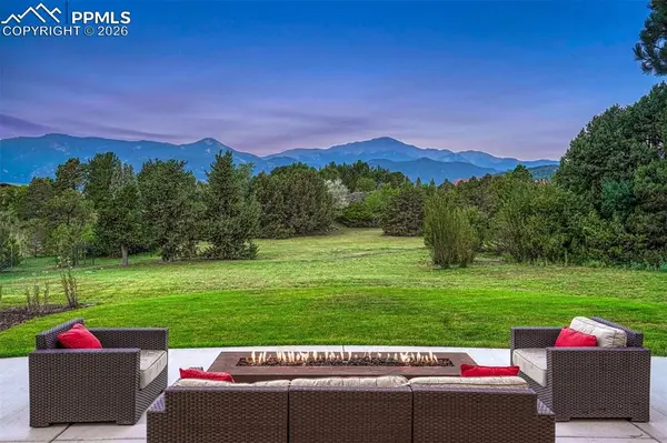 3440 Hill CIR, Colorado Springs, CO 80904