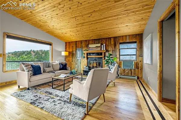 845 Crystal Park RD, Manitou Springs, CO 80829