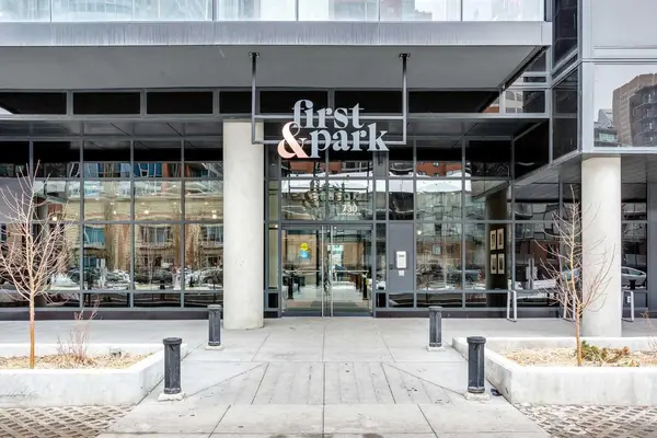 730 2nd AVE SW #214, Calgary, AB T2P1R8