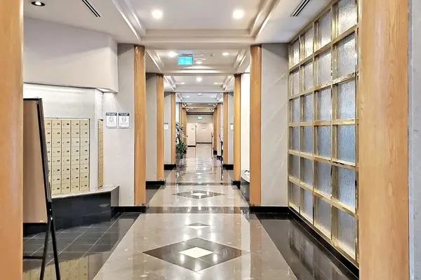 28 Hollywood AVE #809, Toronto C14, ON M2N 6S4