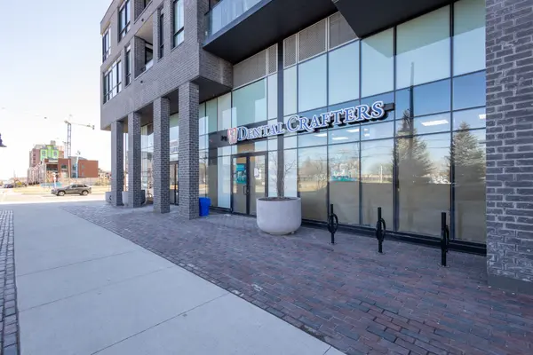 3005 Pine Glen RD #703, Oakville, ON L6M 5P5