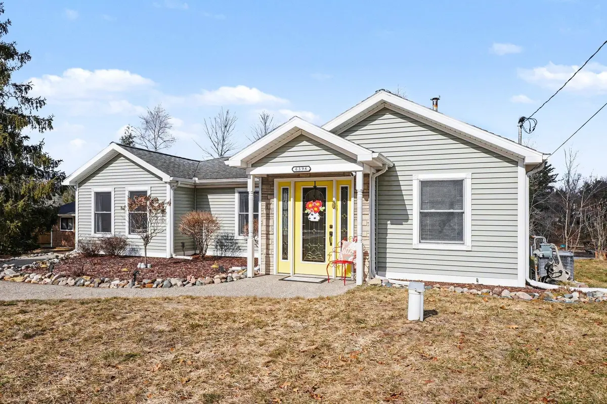 6396 Otter TRL, Moffatt Twp, MI 48610