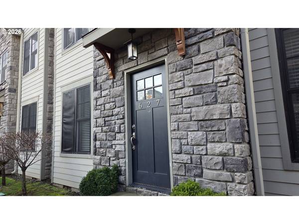 627 NE RANDALL AVE, Portland, OR 97232