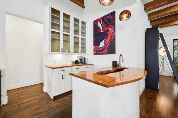 8635 San Leandro Drive, Dallas, TX 75218