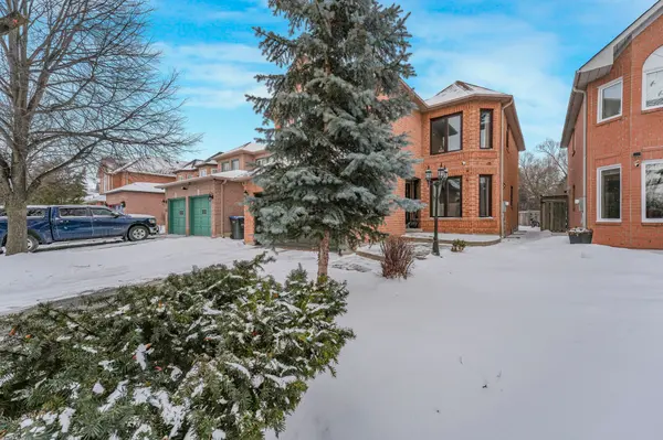 59 Richwood CRES, Brampton, ON L6X 4K7