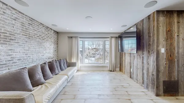 67 Sherin CT, Caledon, ON L7E 3T6