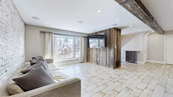 67 Sherin CT, Caledon, ON L7E 3T6