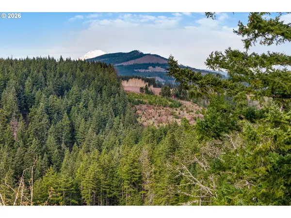 5195 YORK HILL DR, Hood River, OR 97031