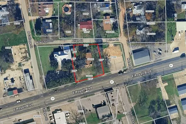 407 E Royall Boulevard, Malakoff, TX 75148