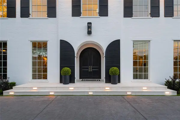 5947 Lupton Drive, Dallas, TX 75225