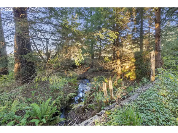 45721 HIGHWAY 101, Langlois, OR 97450