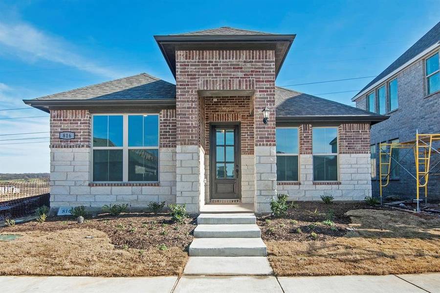 816 Trailside Lane, Argyle, TX 76226