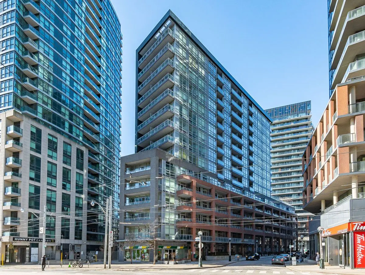 15 Bruyeres Mews #1008, Toronto C01, ON M5V 0A7