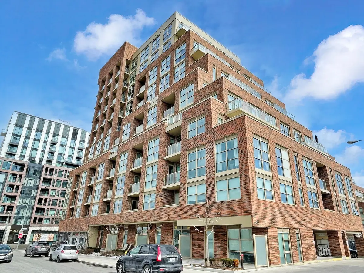 117 Ford ST S #107, Toronto W03, ON M6N 3A2