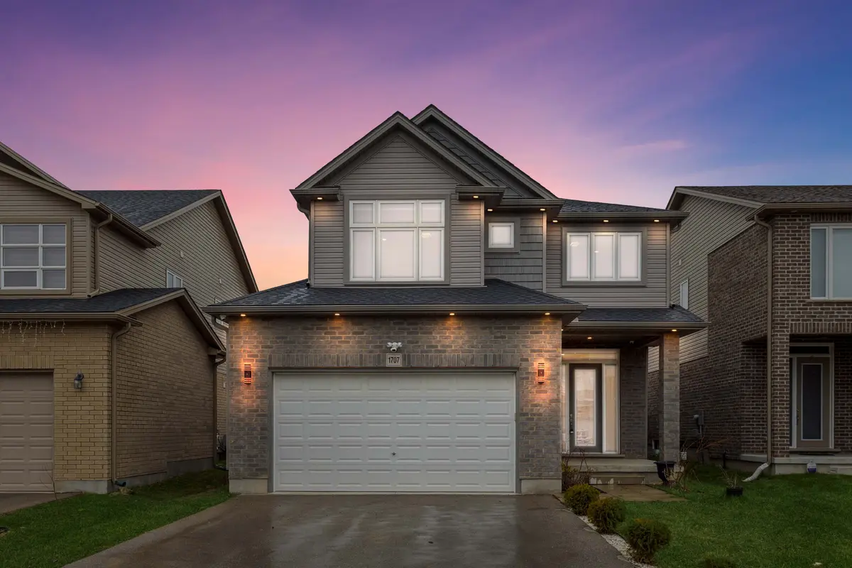 1707 Aukett DR, London North, ON N5X 0N2