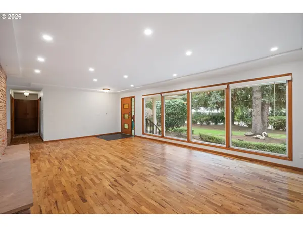 21525 SE OAK ST, Gresham, OR 97030