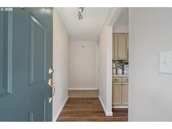 6906 NE 54TH ST, Vancouver, WA 98661