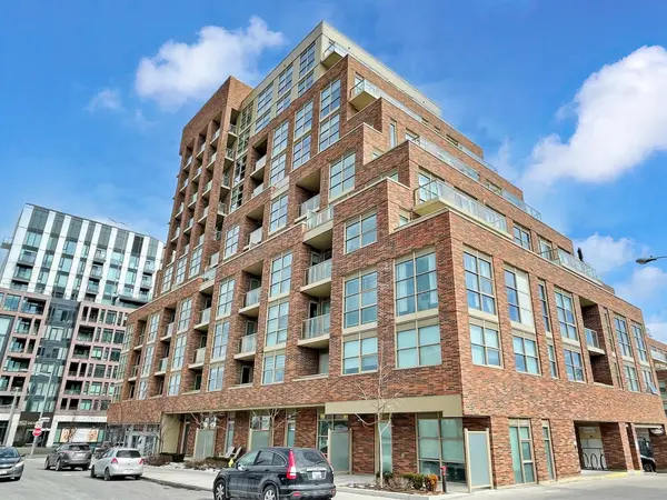 117 Ford ST S #107, Toronto W03, ON M6N 3A2