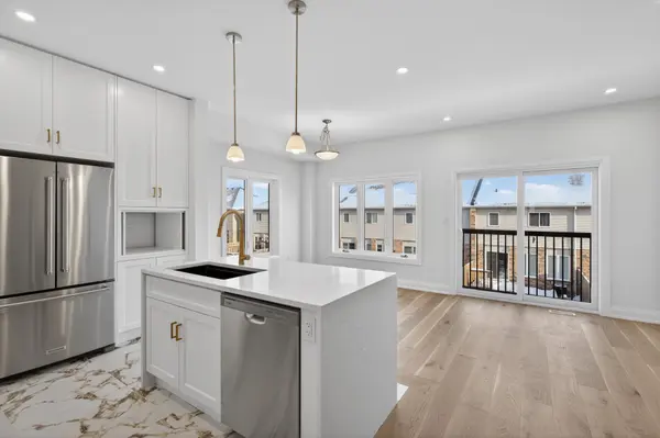 675 Victoria RD N #12, Guelph, ON N1E 0S9