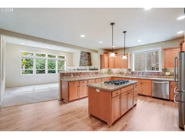 10956 SW BRETTON CT, Tigard, OR 97224