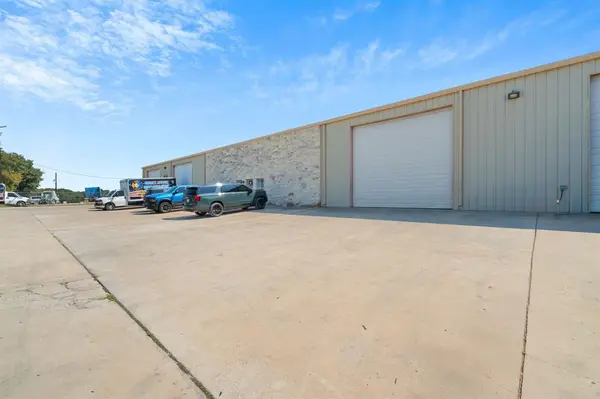 2915 Greenlee Park Trail, Weatherford, TX 76088