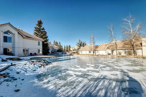 1906 Patterson VW SW, Calgary, AB T3H 3J9