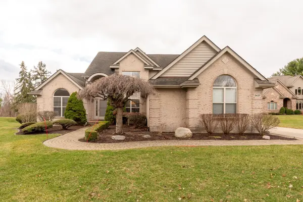 2427 Moors CT, Pittsfield Charter Twp, MI 48108