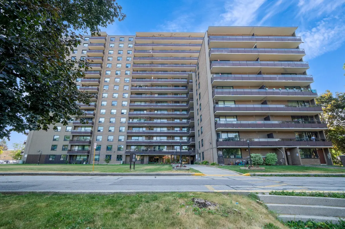 180 Markham RD #317, Toronto E08, ON M1M 2Z9