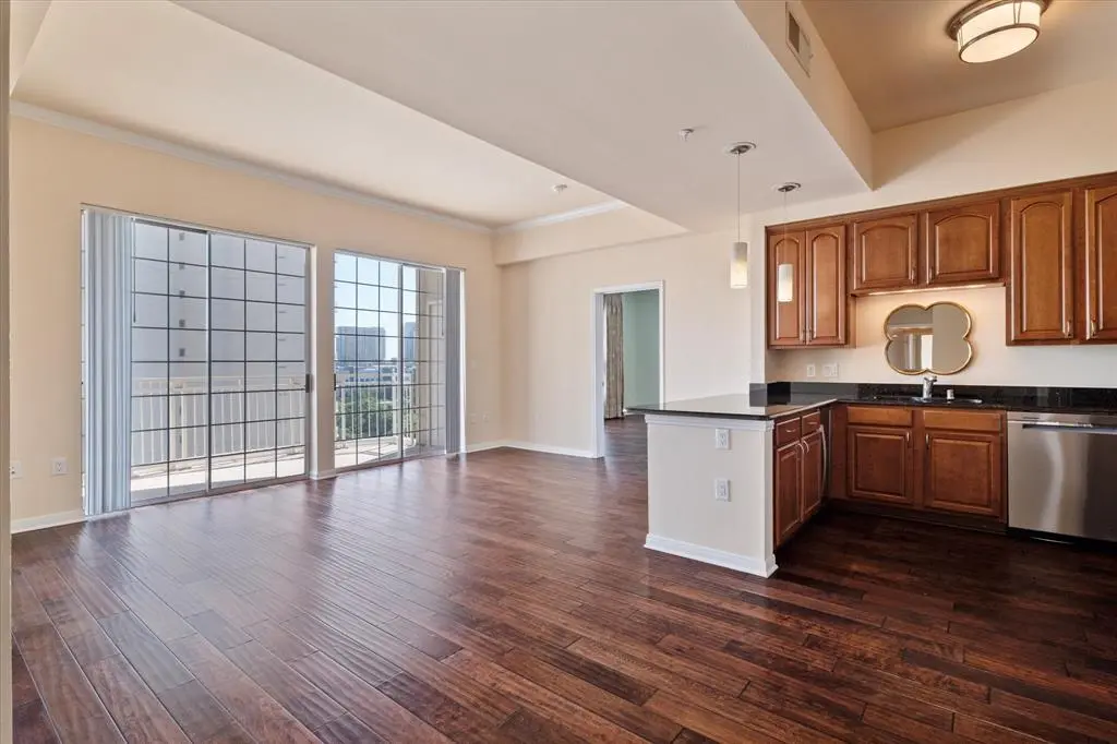 3225 Turtle Creek Boulevard #1009, Dallas, TX 75219