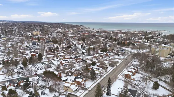 350 Ontario ST, Cobourg, ON K9A 3B8